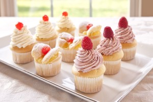 Valentines strawberry-shortcake cupcakes
